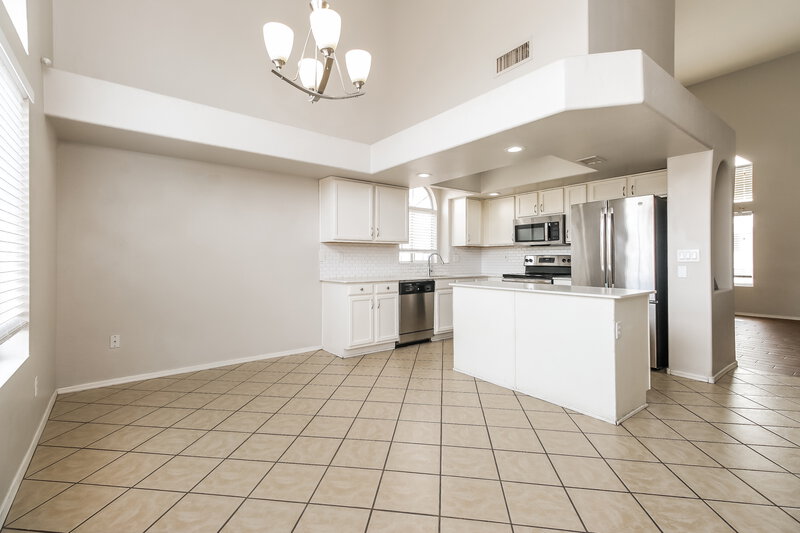 1,790/Mo, 11024 W Frier Drive Glendale, AZ 85307 Dining Room View