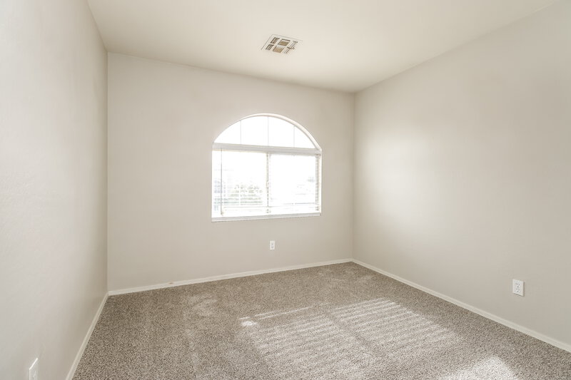 1,790/Mo, 11024 W Frier Drive Glendale, AZ 85307 Bedroom View 2
