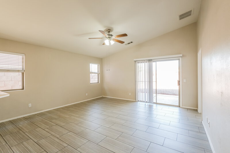 1,915/Mo, 2525 S 109th Drive Avondale, AZ 85323 Misc View 4