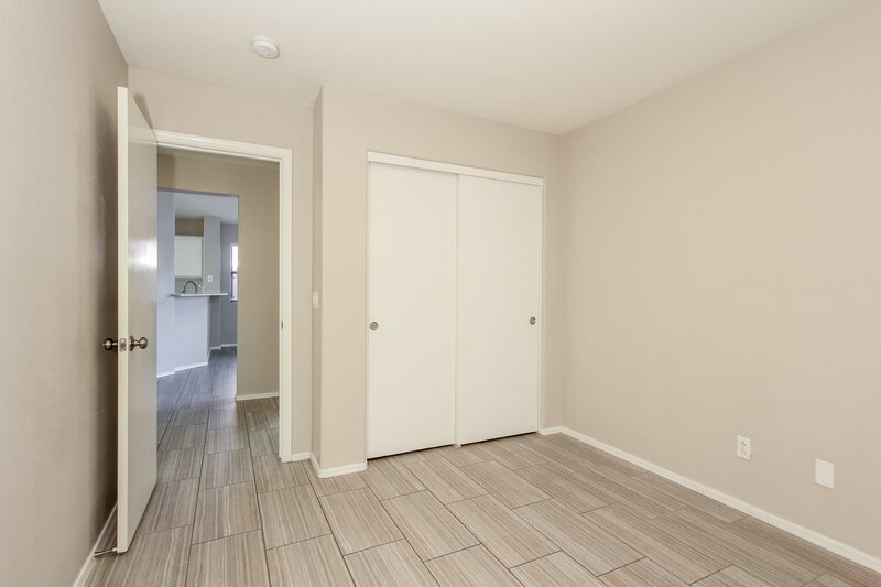 2,110/Mo, 2525 S 109th Drive Avondale, AZ 85323 Bedroom View 2