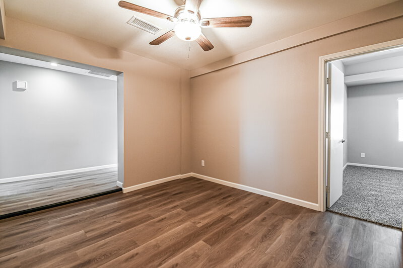2,255/Mo, 6524 E Arbor Ave Mesa, AZ 85206 Misc View 2
