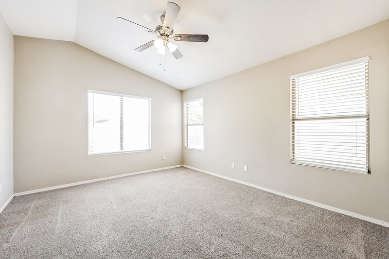 1,965/Mo, 13602 N 82nd Avenue Peoria, AZ 85381 Main Bedroom View 2