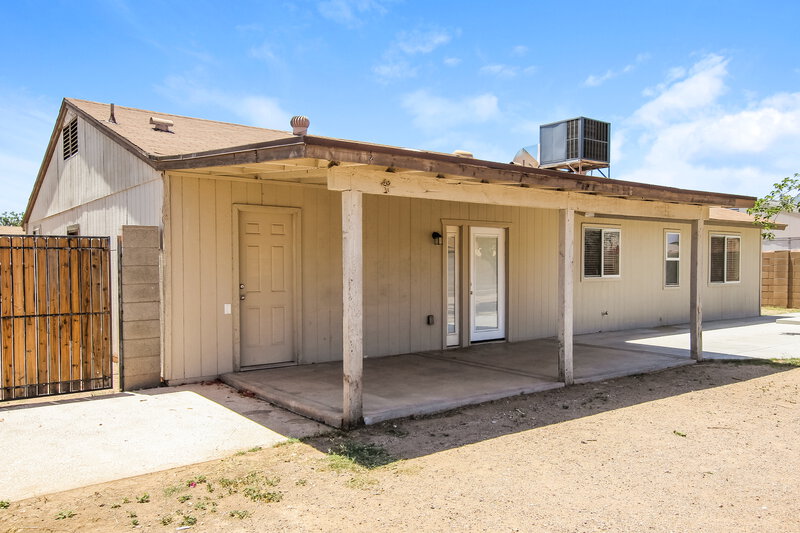 1,930/Mo, 7014 W Canterbury Drive Peoria, AZ 85345 Rear View 2