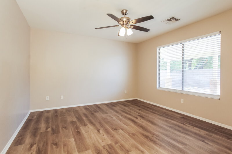 1,845/Mo, 12529 W Santa Fe Lane El Mirage, AZ 85335 Main Bedroom View