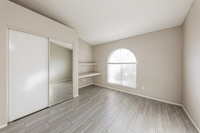 2,040/Mo, 8014 W Aster Dr Peoria, AZ 85381 Bedroom View