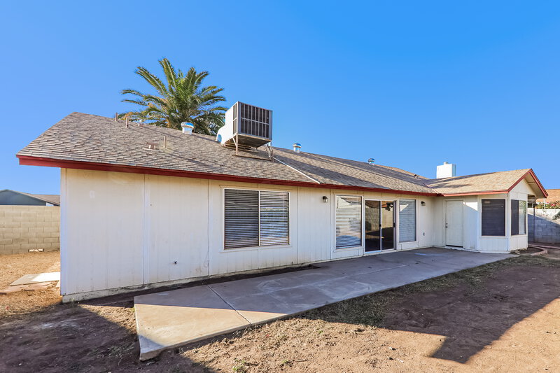 2,040/Mo, 8014 W Aster Dr Peoria, AZ 85381 Rear View