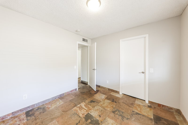 1,855/Mo, 3310 W Rose Garden Ln Phoenix, AZ 85027 Bedroom View 4