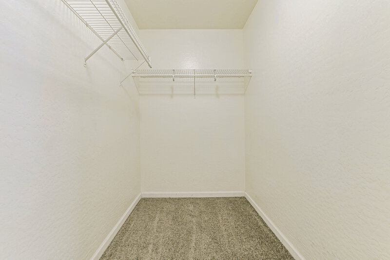 1,690/Mo, 1453 E Kelsi Ave San Tan Valley, AZ 85140 Walk In Closet View