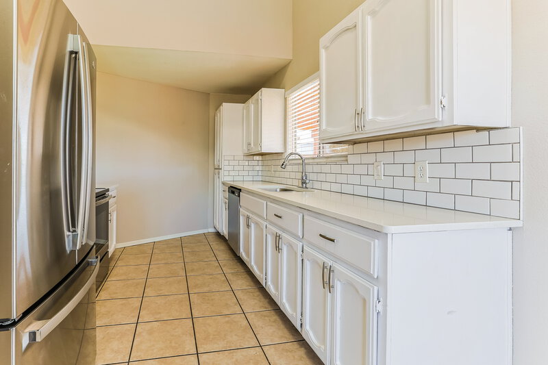 2,485/Mo, 4217 E Covina Street Mesa, AZ 85205 Kitchen View