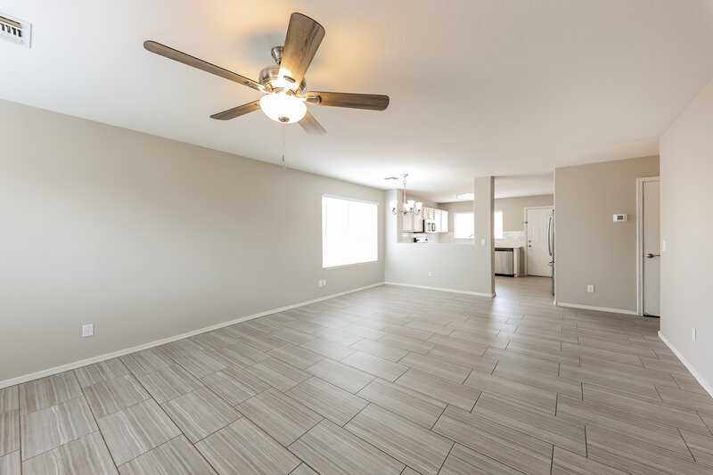 1,850/Mo, 9246 N 86th Avenue Peoria, AZ 85345 Living Room View