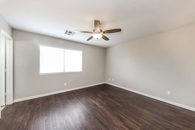 1,850/Mo, 9246 N 86th Avenue Peoria, AZ 85345 Main Bedroom View