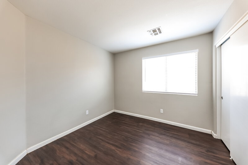 1,850/Mo, 9246 N 86th Avenue Peoria, AZ 85345 Bedroom View