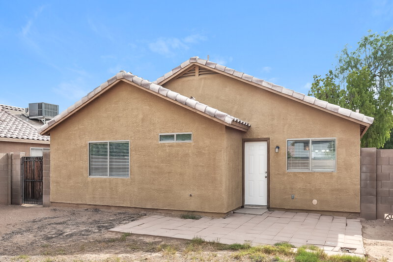 1,850/Mo, 9246 N 86th Avenue Peoria, AZ 85345 Rear View