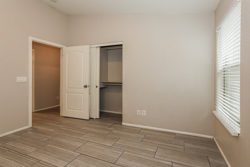 1,940/Mo, 16755 W Polk St Goodyear, AZ 85338 Bedroom View 3