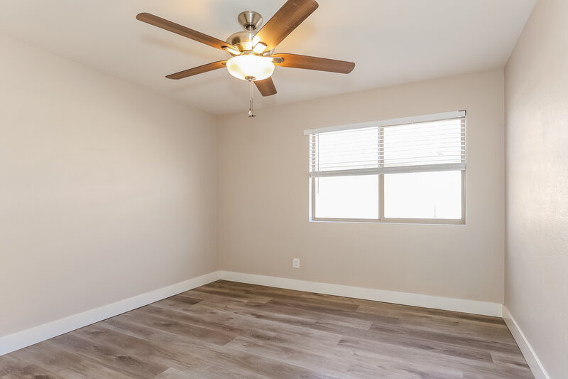2,015/Mo, 8560 W Mission Lane Peoria, AZ 85345 Bedroom View