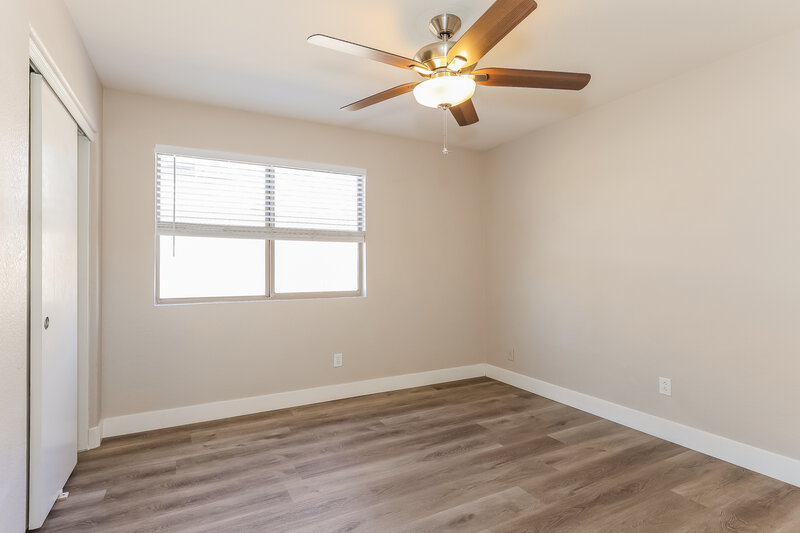 2,015/Mo, 8560 W Mission Lane Peoria, AZ 85345 Bedroom View 2