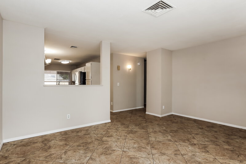 2,005/Mo, 1314 W Rockwell Drive Chandler, AZ 85224 Living Room View 2