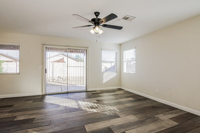 2,160/Mo, 2902 W Irma Lane Phoenix, AZ 85027 Dining Room View