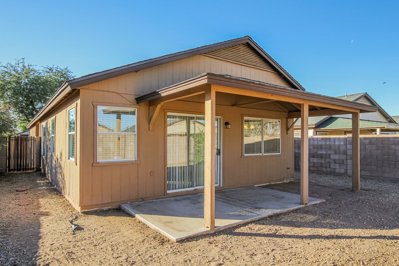 2,160/Mo, 2902 W Irma Lane Phoenix, AZ 85027 Rear View 2