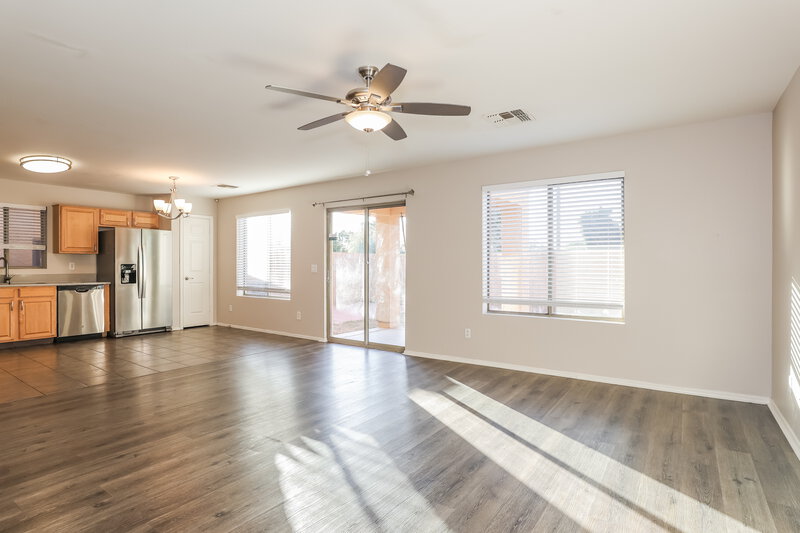 1,990/Mo, 13023 W Lawrence Road Glendale, AZ 85307 Living Room View 2