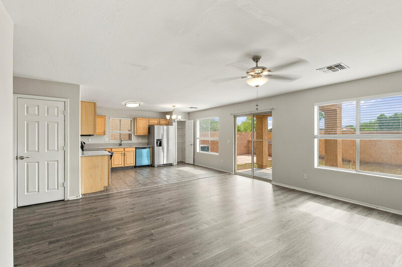 2,030/Mo, 13023 W Lawrence Road Glendale, AZ 85307 Living Room View 2