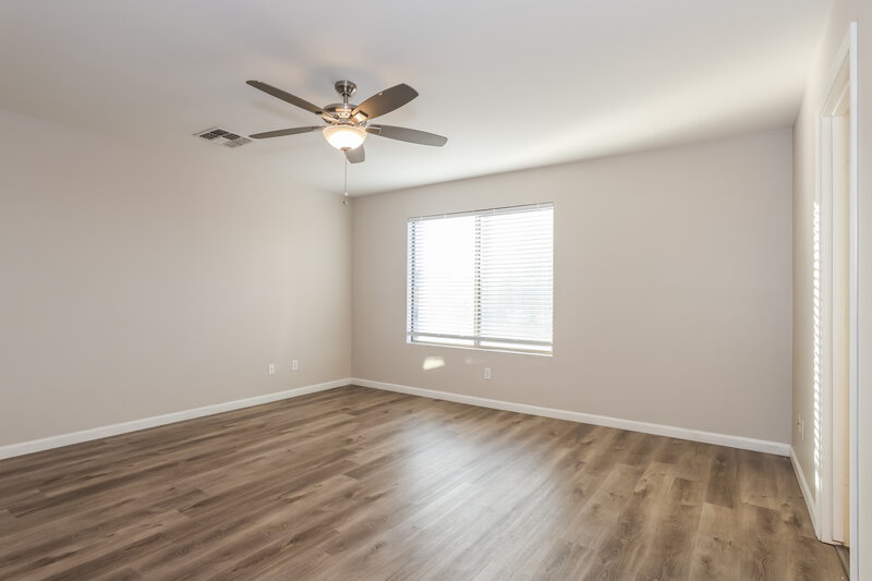 1,990/Mo, 13023 W Lawrence Road Glendale, AZ 85307 Main Bedroom View