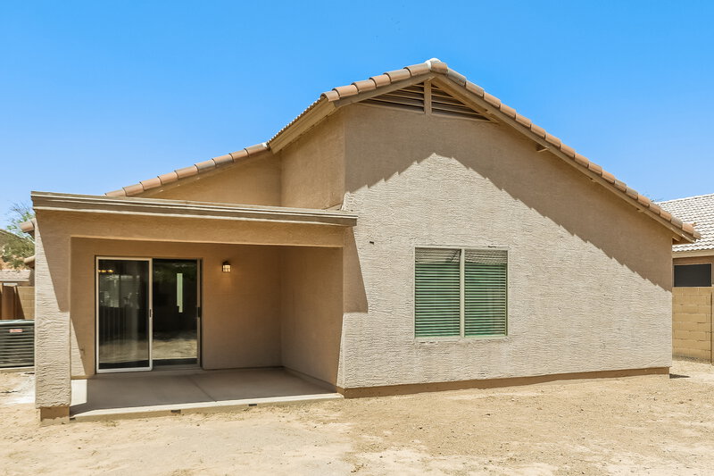 2,070/Mo, 4323 W Apollo Rd Laveen, AZ 85339 Rear View