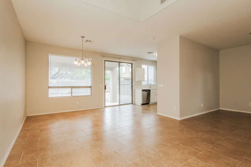 1,780/Mo, 11414 W Apache St Avondale, AZ 85323 Living Room View 2