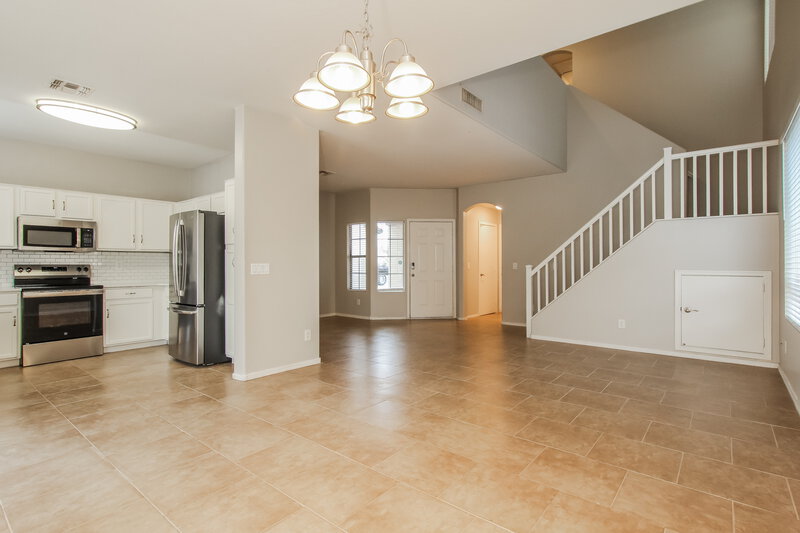 1,780/Mo, 11414 W Apache St Avondale, AZ 85323 Dining Room View