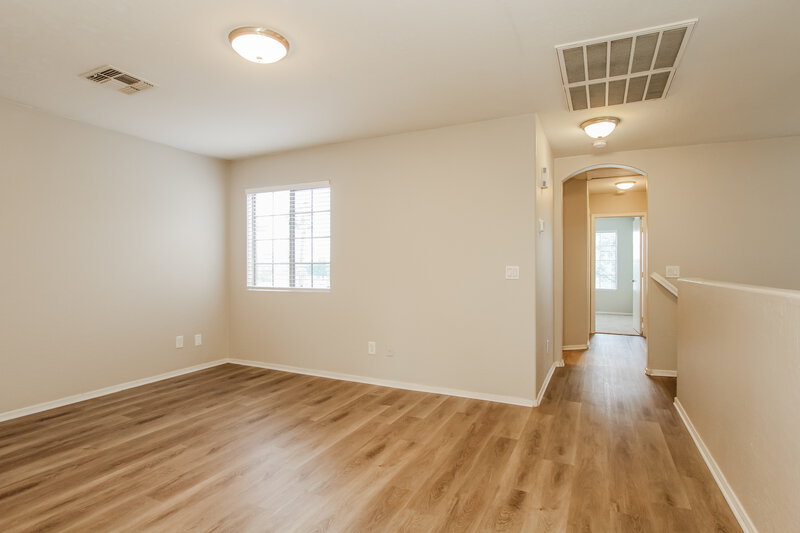 1,780/Mo, 11414 W Apache St Avondale, AZ 85323 Loft View