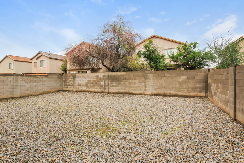 1,780/Mo, 11414 W Apache St Avondale, AZ 85323 Rear View