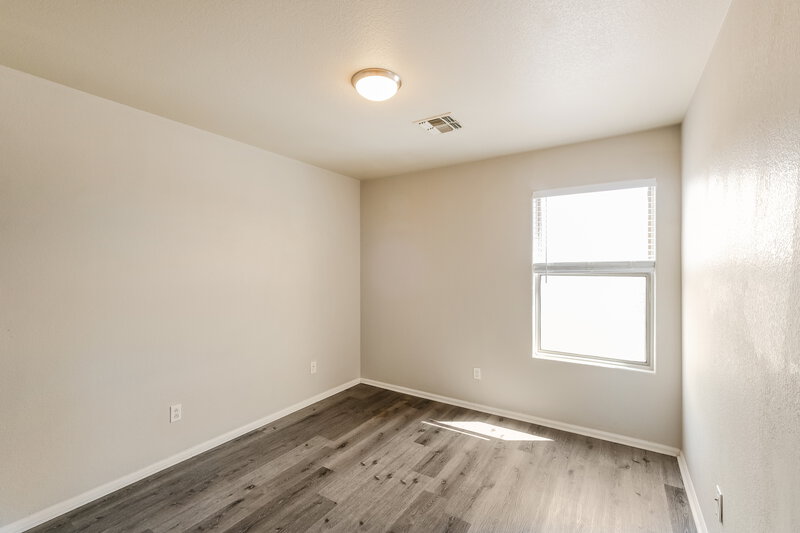 2,055/Mo, 5023 W Ardmore Road Laveen, AZ 85339 Bedroom View 2