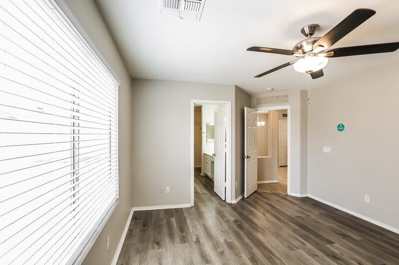 1,775/Mo, 12814 W Crocus Drive El Mirage, AZ 85335 Main Bedroom View 2