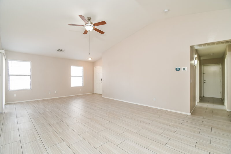 2,000/Mo, 2460 W Tanner Ranch Road San Tan Valley, AZ 85142 Living Room View 2