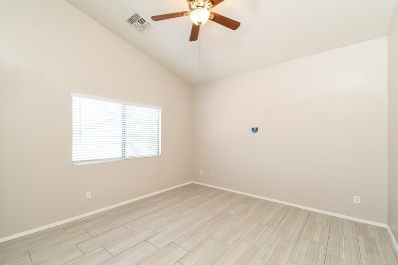 2,000/Mo, 2460 W Tanner Ranch Road San Tan Valley, AZ 85142 Main Bedroom View 2