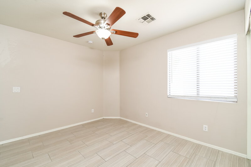 2,000/Mo, 2460 W Tanner Ranch Road San Tan Valley, AZ 85142 Bedroom View 2