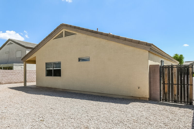 2,000/Mo, 2460 W Tanner Ranch Road San Tan Valley, AZ 85142 Rear View 2