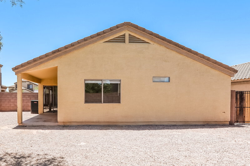 1,830/Mo, 2460 W Tanner Ranch Road San Tan Valley, AZ 85142 Rear View