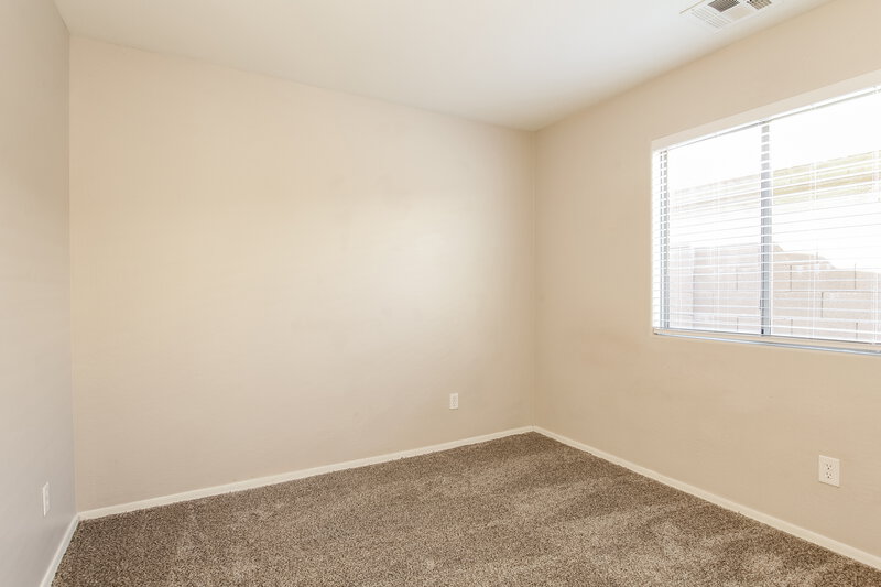 2,290/Mo, 2431 W Gaby Rd Phoenix, AZ 85041 Bedroom View