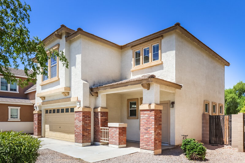 2,050/Mo, 1306 S 119th Drive Avondale, AZ 85323 Front View