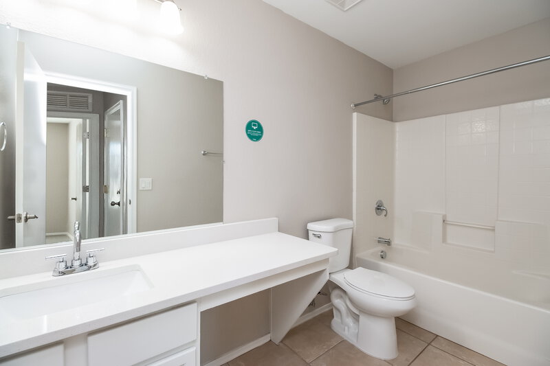 2,130/Mo, 4882 E Meadow Mist Lane San Tan Valley, AZ 85140 Bathroom View