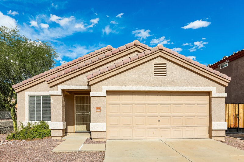 2,110/Mo, 803 S Chatsworth Mesa, AZ 85208 External View