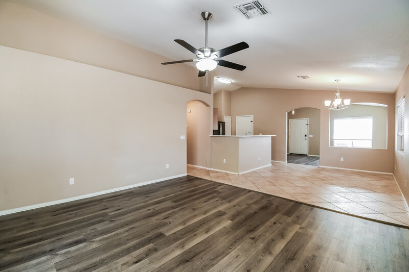2,325/Mo, 803 S Chatsworth Street Mesa, AZ 85208 Living Room View 2