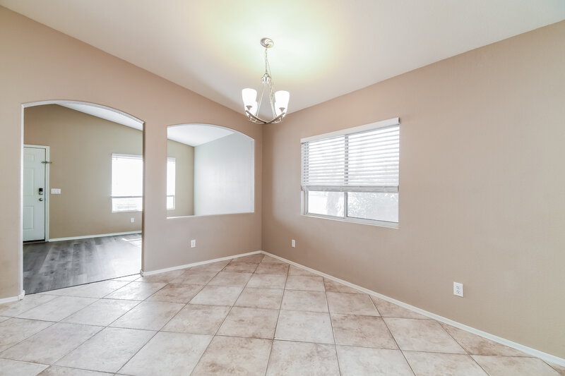 2,325/Mo, 803 S Chatsworth Street Mesa, AZ 85208 Dining Room View