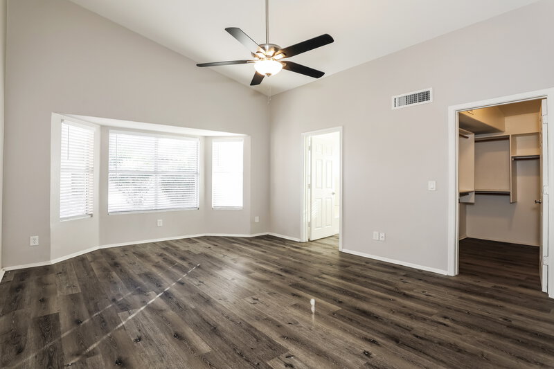 2,370/Mo, 4243 E Balsam Ave Mesa, AZ 85206 Main Bedroom View 2