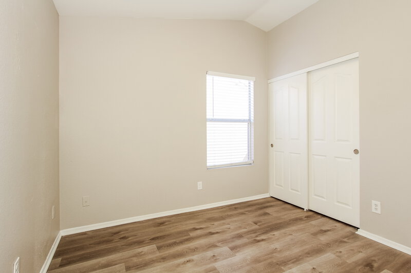 2,195/Mo, 2401 N 125th Dr Avondale, AZ 85392 Bedroom View