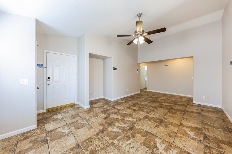 1,935/Mo, 17907 N Reno Ave Surprise, AZ 85374 Living Room View 3