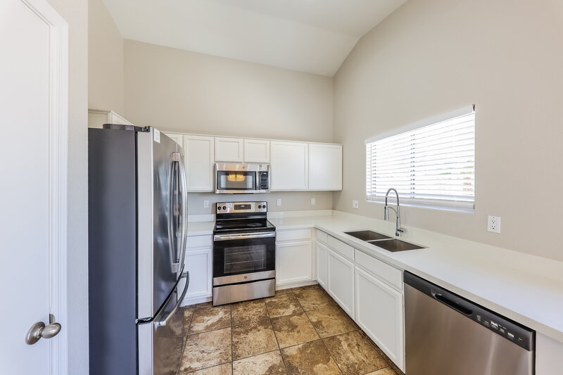 1,935/Mo, 17907 N Reno Ave Surprise, AZ 85374 Kitchen View 2