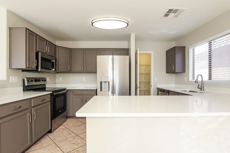 1,890/Mo, 23955 W Antelope Trail Buckeye, AZ 85326 Kitchen View