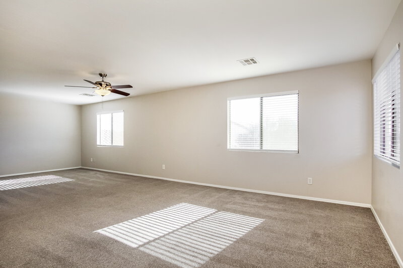 1,890/Mo, 23955 W Antelope Trail Buckeye, AZ 85326 Loft View
